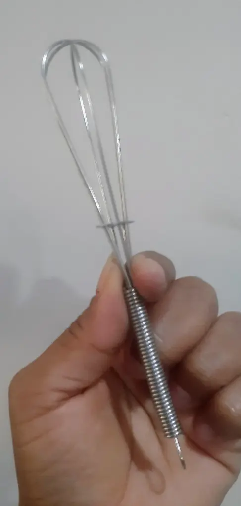 Batidora metalica de tinte